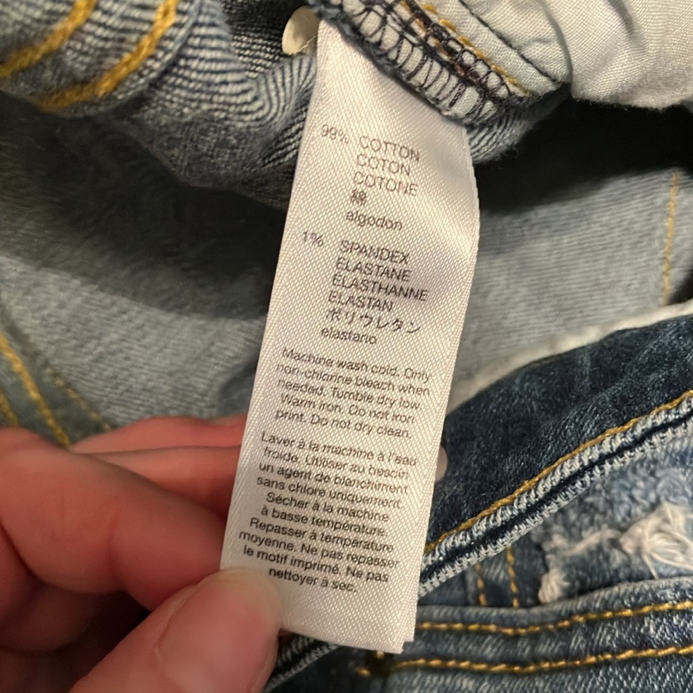 🥰3/$25 NWOT GAP Dark Indigo Rolled-Cuff Denim Shorts - Picture 4 of 5